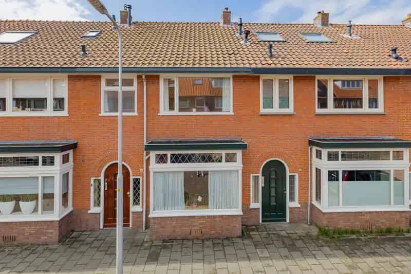 Jaren 30 woning te koop IJmuiden