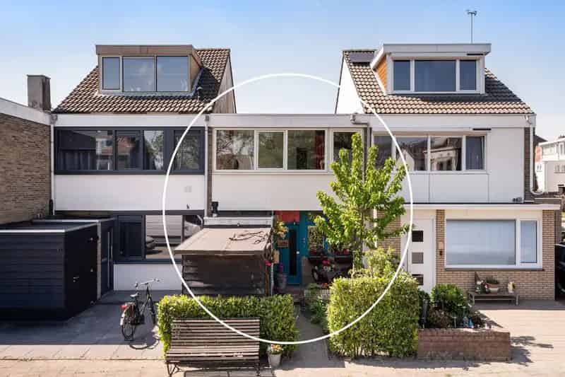 Huis te koop: Madroelstraat 18 3195 AM Pernis Rotterdam 