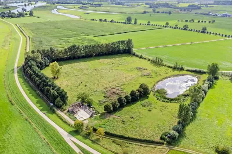 Huis te koop: Herbouw woning aan de IJssel