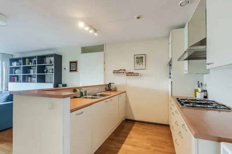 3-kamer appartement Delft - Ruim balkon - Parkeerplaats