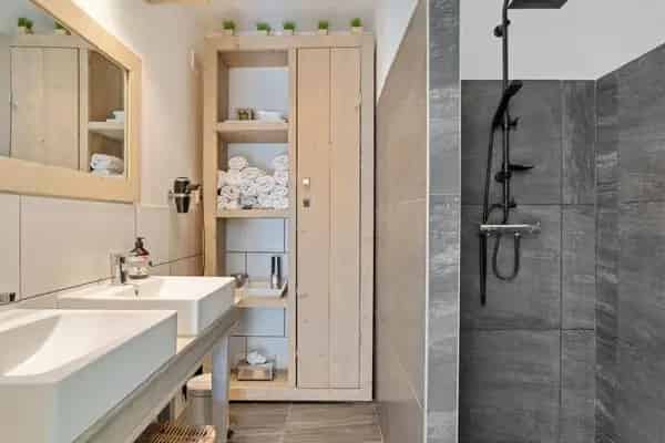Moderne Benedenwoning Rotterdam Aan Het Water