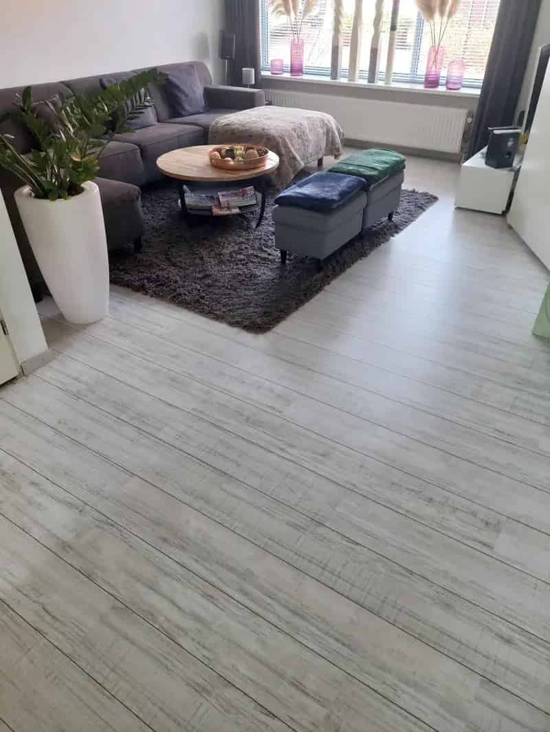 Grote eengezinswoning 3 slaapkamers nabij snelweg