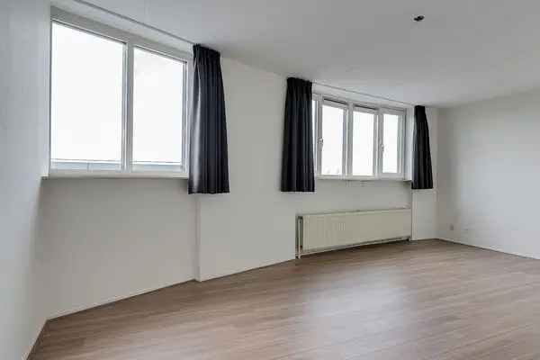 Appartement Te Huur in Diemen, Noord-Holland