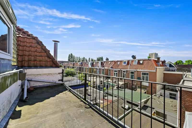 Delftselaan 91 2512 RC Den Haag: Ruim 3 Slaapkamers Dubbel Bovenhuis