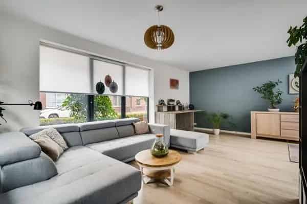 Luxe Vrijstaande Woning te Echt met Garagegebouw en Souterrain