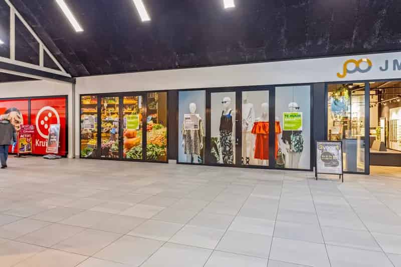 Winkelruimte te huur Enschede Stroinkslanden 228m2