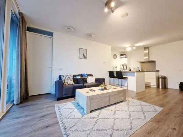 2 Kamer Appartement te Huur Kruisplein Centrum