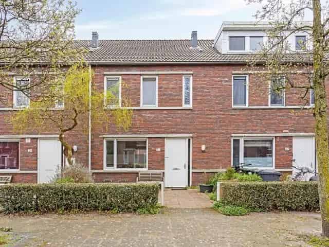 Eengezinswoning Amsterdam Zuidoost 3 slaapkamers 133m2