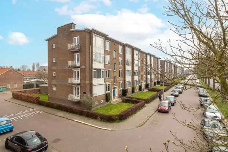 Appartement Arnhem Zuid: Instapklaar 2 Slaapkamers 2 Balkons