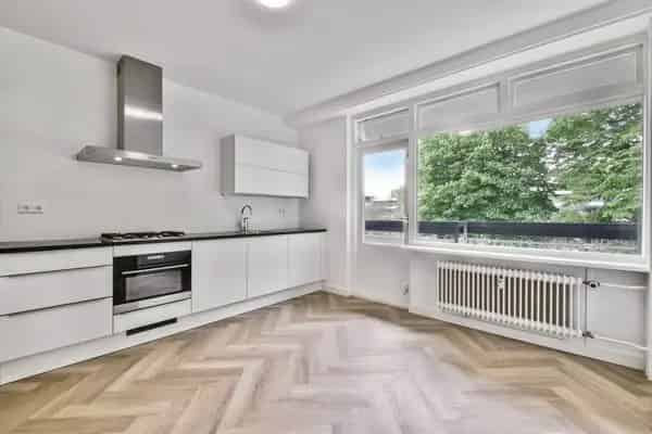 Ruim appartement Amsterdam 4 slaapkamers balkon