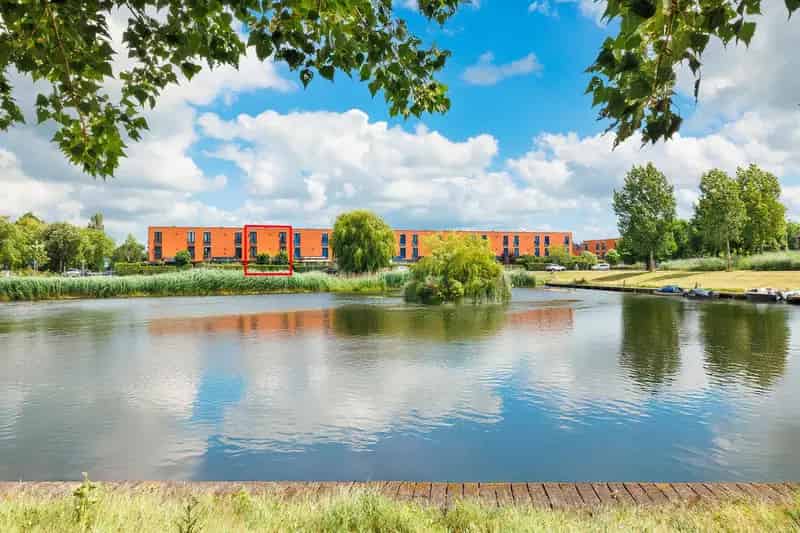Lelystad Heerlijk Ruim Herenhuis 4 slaapkamers 2 badkamers Kantoor Aan Huis