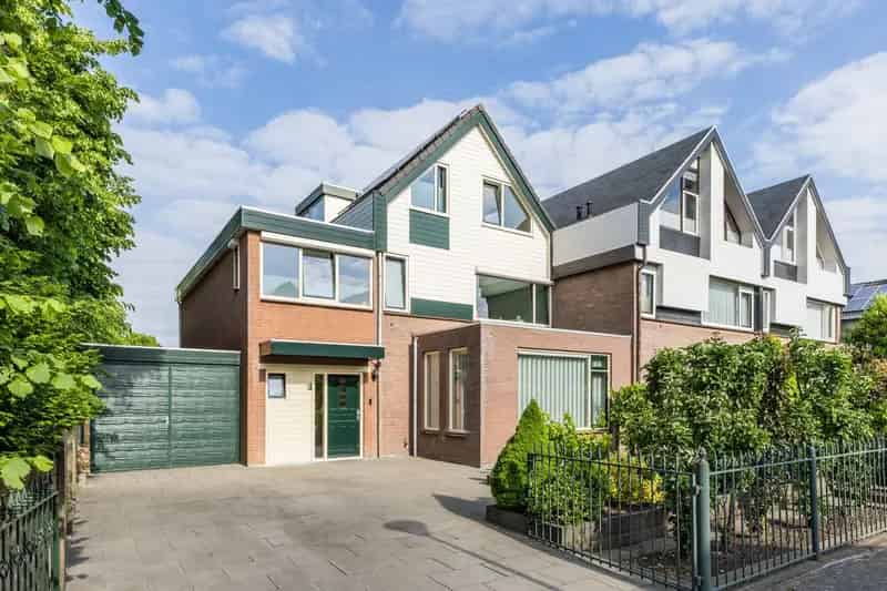 Grote gezinswoning Dongen 7 slaapkamers 2 badkamers