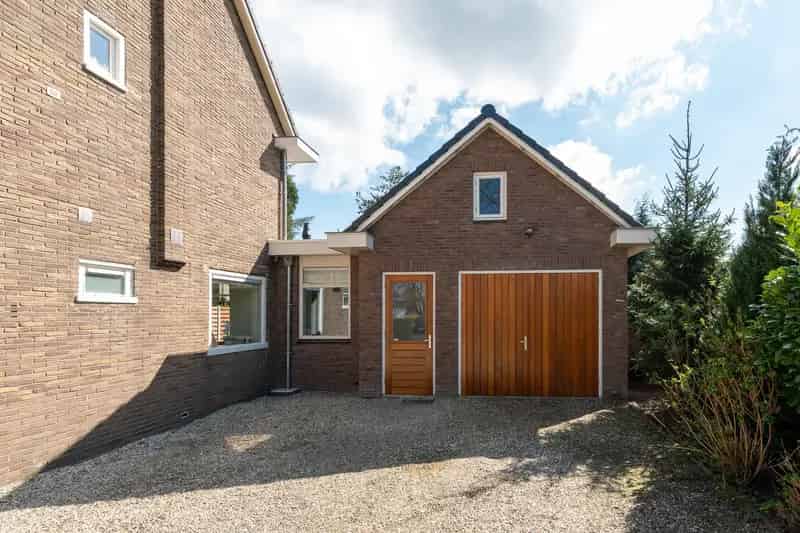 Zeist Ruime 2 1 Kapwoning Grote Garage 4 slaapkamers