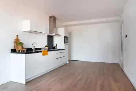 Ruim 69m2 appartement Rijswijk nabij openbaar vervoer