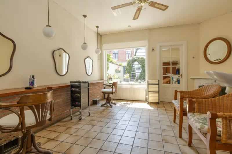 Huis te koop Bussum: Royale 30er jaren woning met garage en dubbele bewoning mogelijk