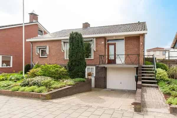 Vrijstaande woning Markeloseweg  158m²  Ideaal voor gezinnen
