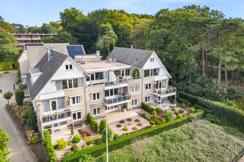 Penthouse Ede 158m2 3 slaapkamers groot terras 2 badkamers