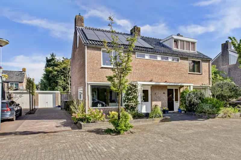 Ruime 5 Slaapkamers Twee Onder Een Kapwoning Dorrestein Amersfoort