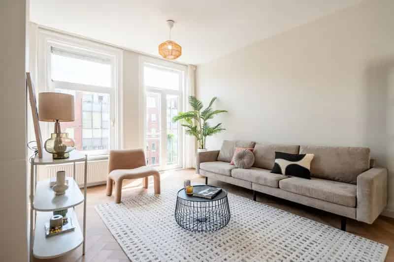 Appartement Amsterdam Frederik Hendrikbuurt 75m2 gerenoveerd