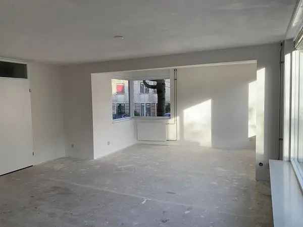 Ruime Eengezinswoning Velserbroek 143m2 3 Slaapkamers