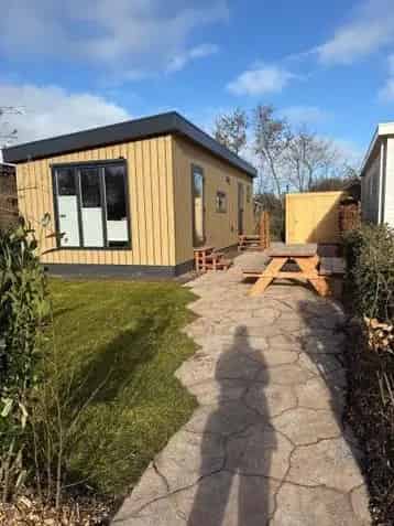 Chalet,tinyhouse, kantoorunit,mantelzorgwoning, renovatie