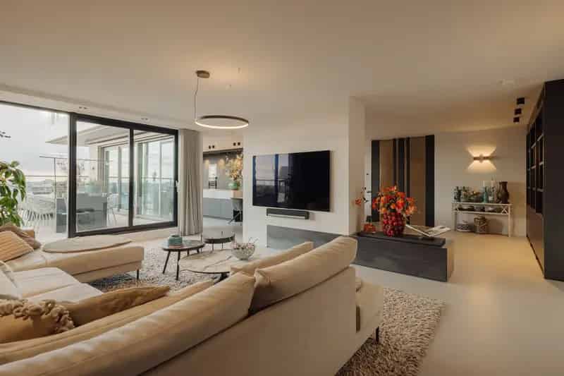 Luxe Appartement Amstelveen 224m² 3 slaapkamers UpMountain