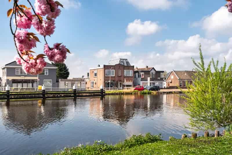 Jaren 20 Bovenwoning Zwanenburg - Dakterras 70m2