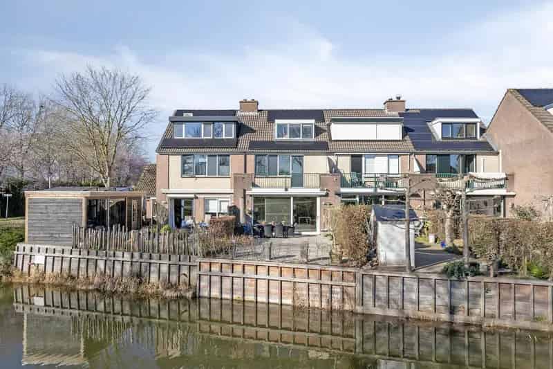 4 Kamerwoning Molenvliet Aan Het Water Ruime Tuin 126m2