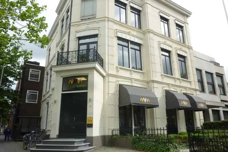 Kantoorruimte Leeuwarden: Luxe Suites in Villa de Kroon
