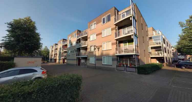 Appartement Te Huur in Waalwijk, Noord-Brabant