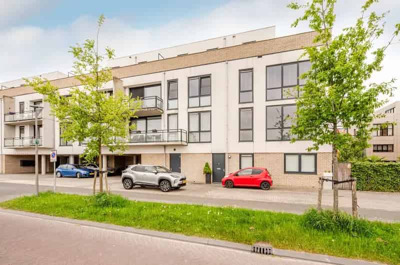 Appartement te koop Almere Poort  Energielabel A Ruim Balkon