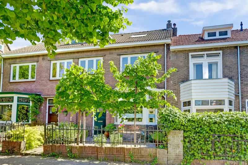 Huis te koop Nijmegen Oost Hobbemastraat 4 slaapkamers 169m2