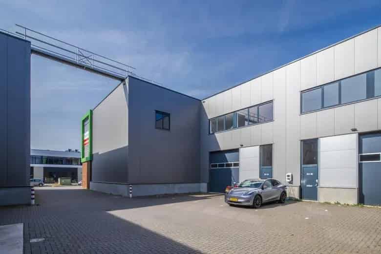 30-254 m2 Bedrijfsruimte te Huur Arnhem Rijnpark