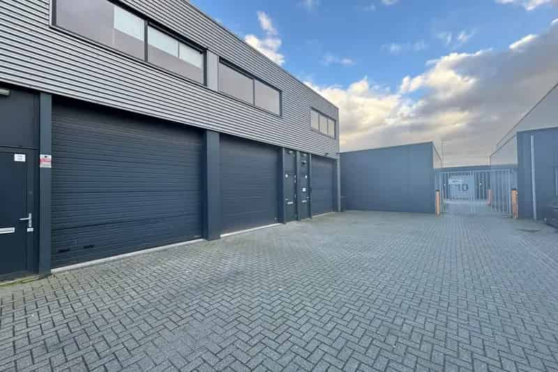 Bedrijfsunit te Koop in Zaandam Rijshoutweg 1 A20