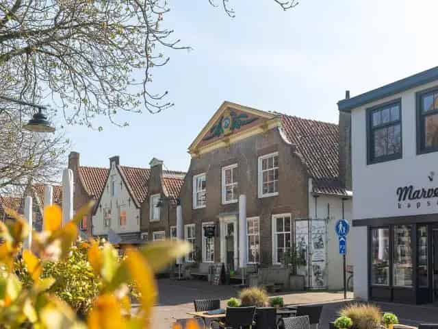 Ruim appartement Ouddorp - Centrum - Ideaal voor starters