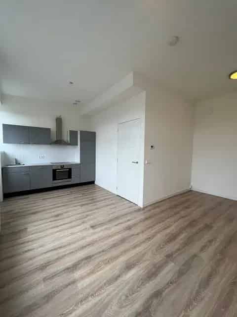 Bovenwoning Rotterdam 4 Kamers 100m2