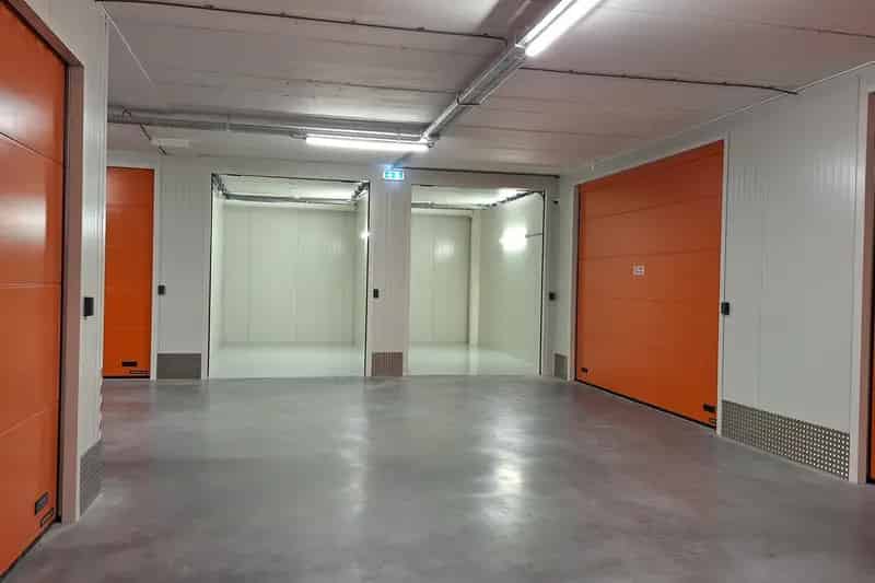 Bedrijfshal Gouda te huur: Garagebox XLBox