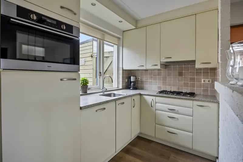 2 Onder 1 Kapwoning 4 Slaapkamers Kampen