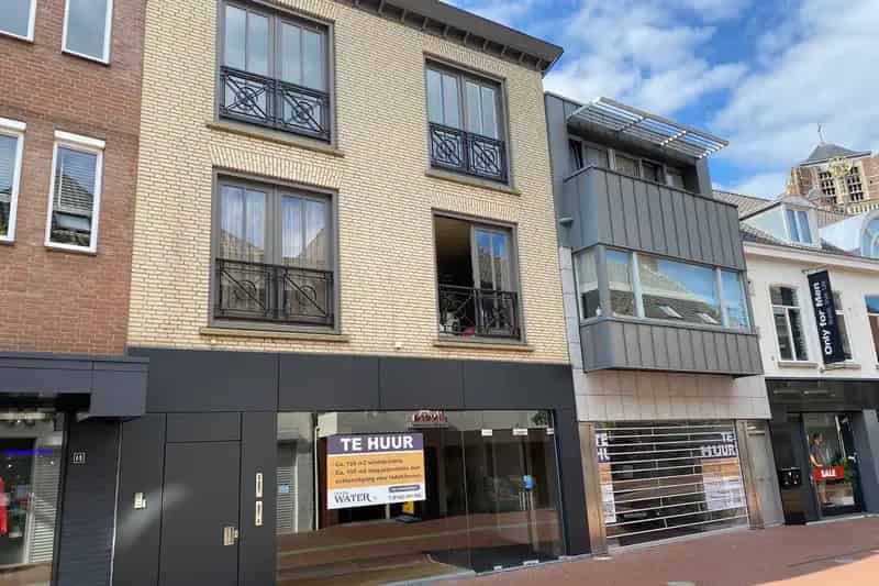 Winkel te Huur Oosterhout Centrum 150m² Magazijn Airco