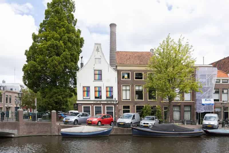 Appartement Leiden Oude Singel: Rijksmonument, 96m2, Aan het Water