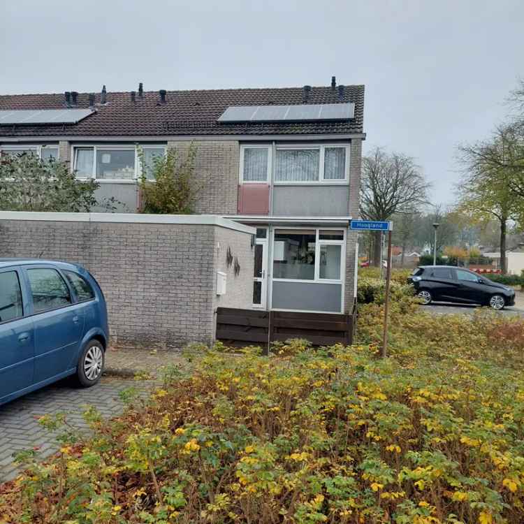 3 Slaapkamers Rustige Straat Parkeergelegenheid Winkels Nabij