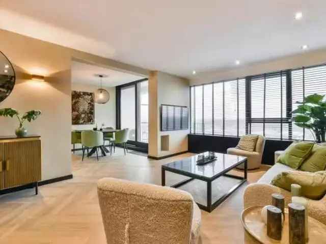 Gerenoveerd Appartement 80m2 Badhoevedorp 2 Slaapkamers