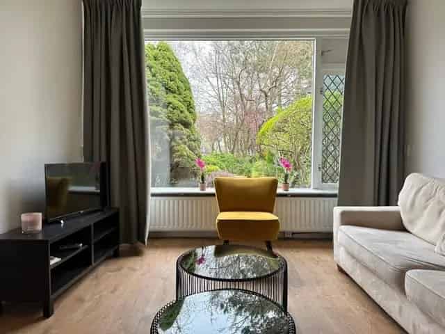 Hoekwoning te huur Heemstede 5 kamers 120m2