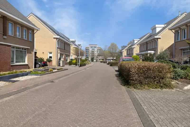 Royale Vrijstaande Woning Venlo Oost - 4 slaapkamers - Tuin