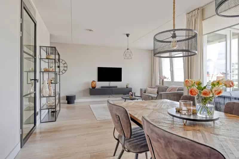 3 Kamer Appartement Amsterdam West - Geuzenveld - Parkeerplaats - Energielabel A