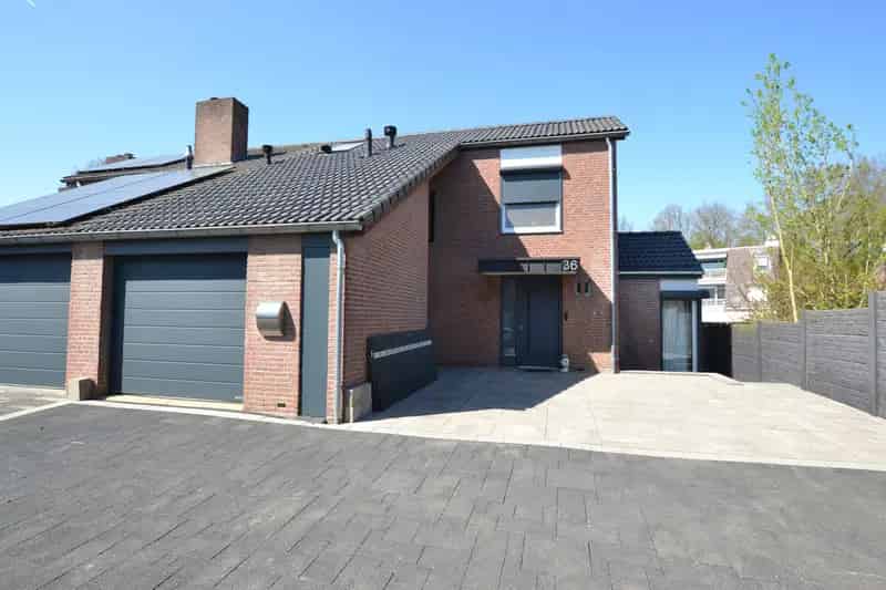 Eengezinswoning Hoensbroek 3 slaapkamers garage tuin
