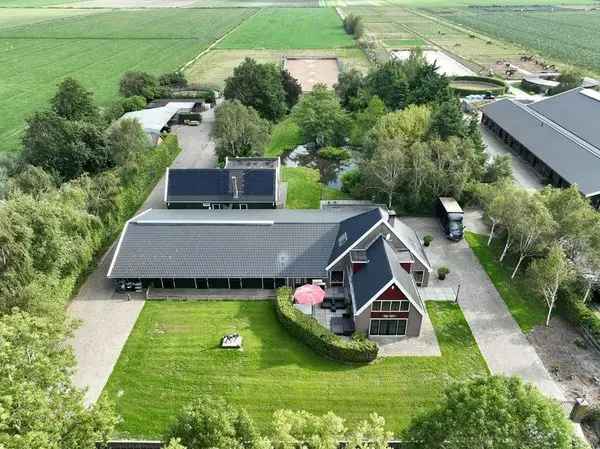 Woonstolpboerderij met Paardenvoorzieningen te Koop