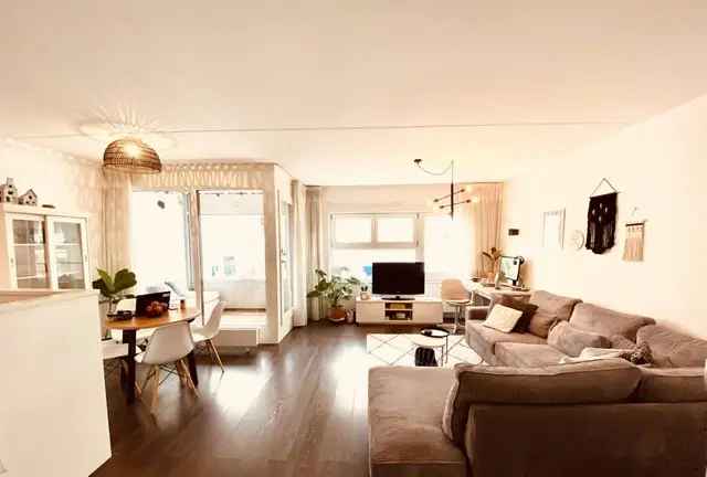 3 Kamer Appartement Amsterdam 75m2 te huur 12 Augustus 2024