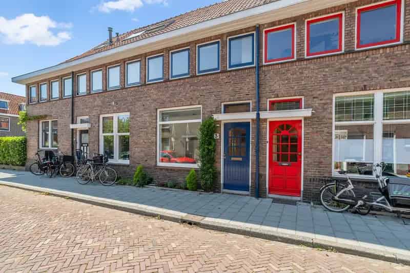 Jaren 30 woning Delft 3 slaapkamers zonnige tuin