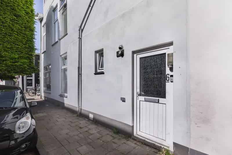 Ruime 4 Kamer Hoekbenedenwoning Haarlem Amsterdamse Buurt
